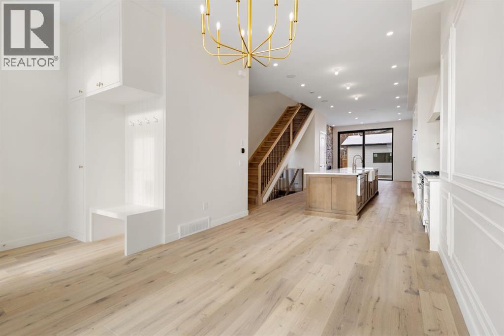 Single Family House for Sale in   Avenue SW Richmond Calgary 