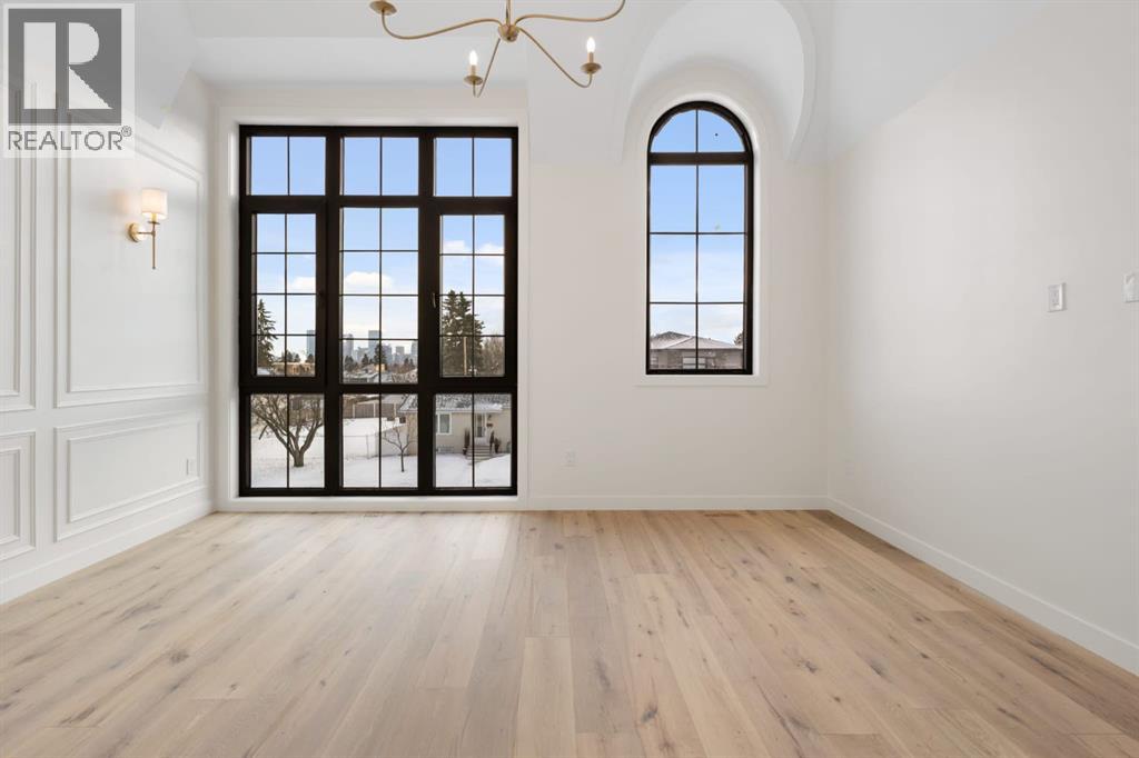 Single Family House for Sale in   Avenue SW Richmond Calgary 