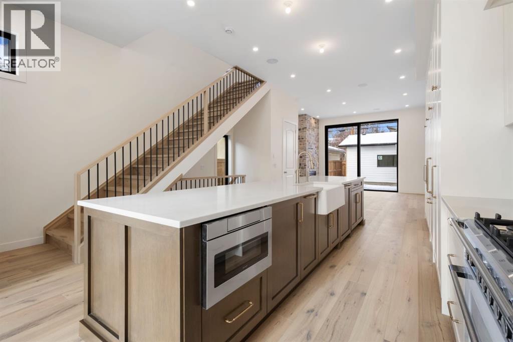 Single Family House for Sale in   Avenue SW Richmond Calgary 