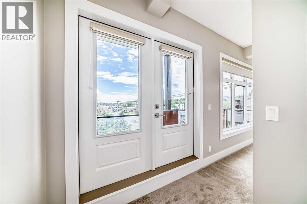 Single Family House Multi-level for Sale in    Avenue SW Scarboro Calgary 