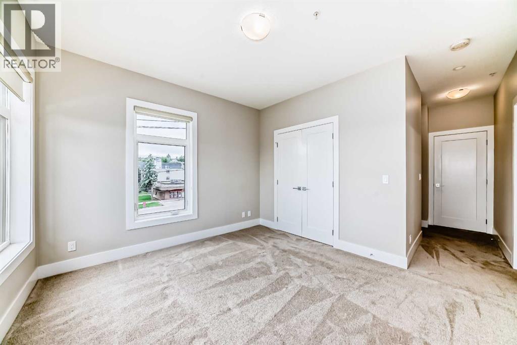 Single Family House Multi-level for Sale in    Avenue SW Scarboro Calgary 