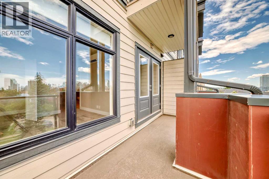 Single Family House Multi-level for Sale in    Avenue SW Scarboro Calgary 