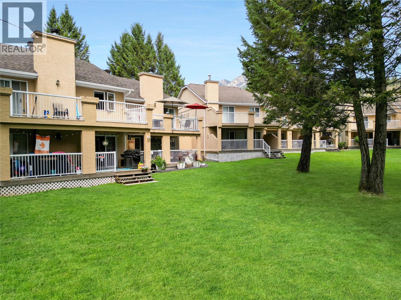 4850 MCKAY Street, Radium Hot Springs - Exteriors - Full Complex View - Photo 8