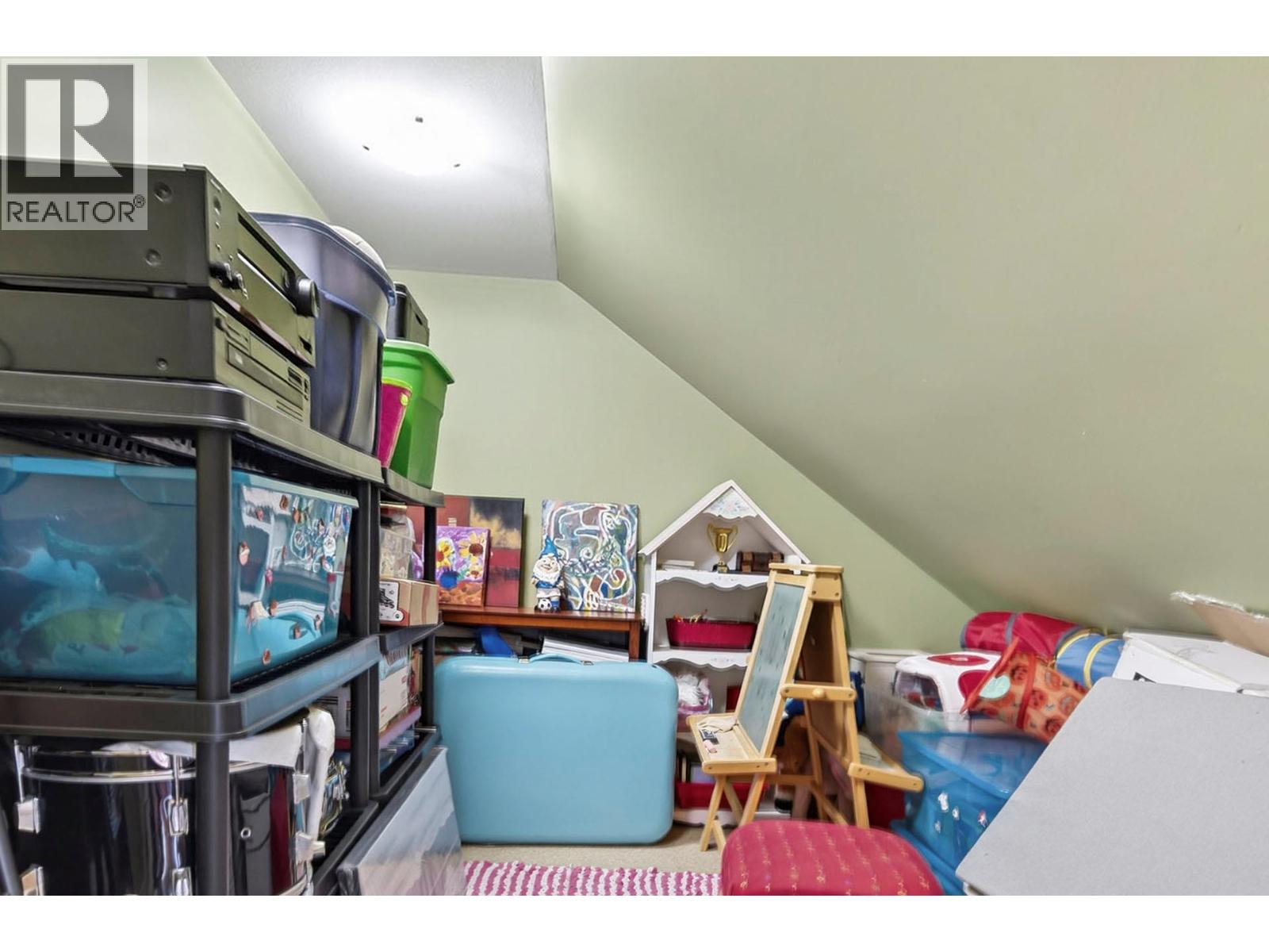 2935 CHEAKAMUS PLACE - 55