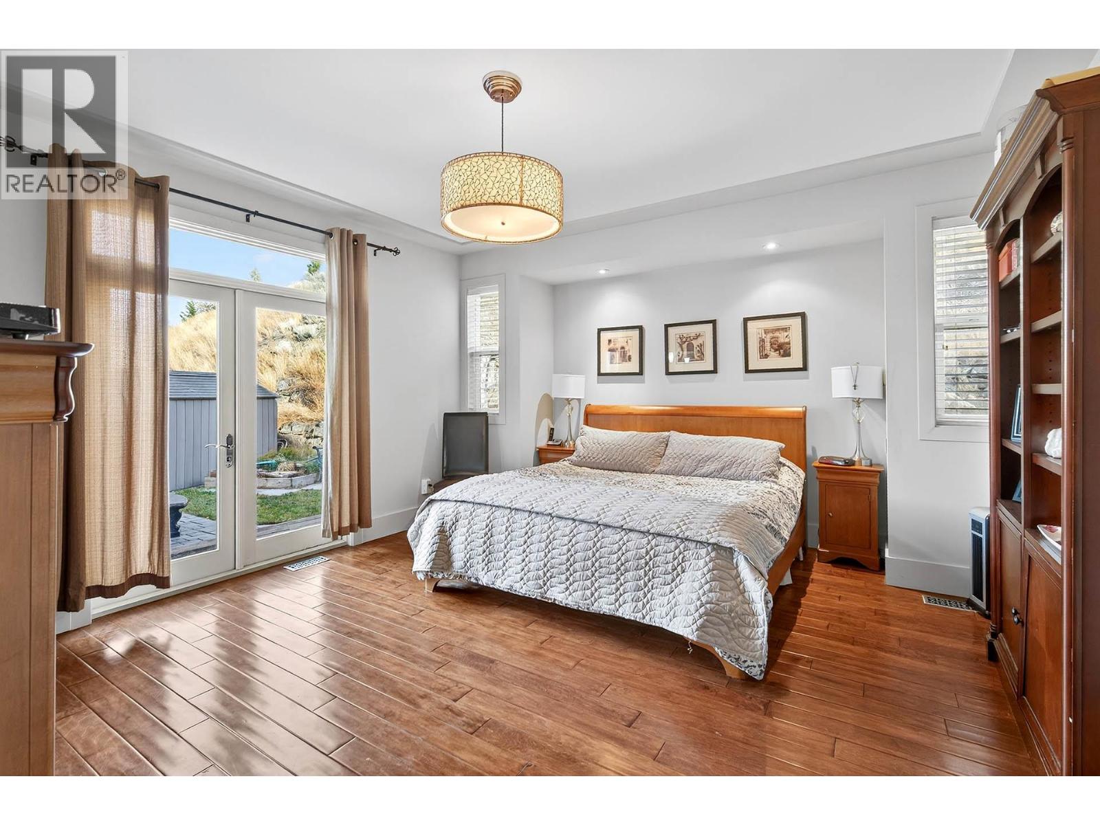 2935 CHEAKAMUS PLACE - 24