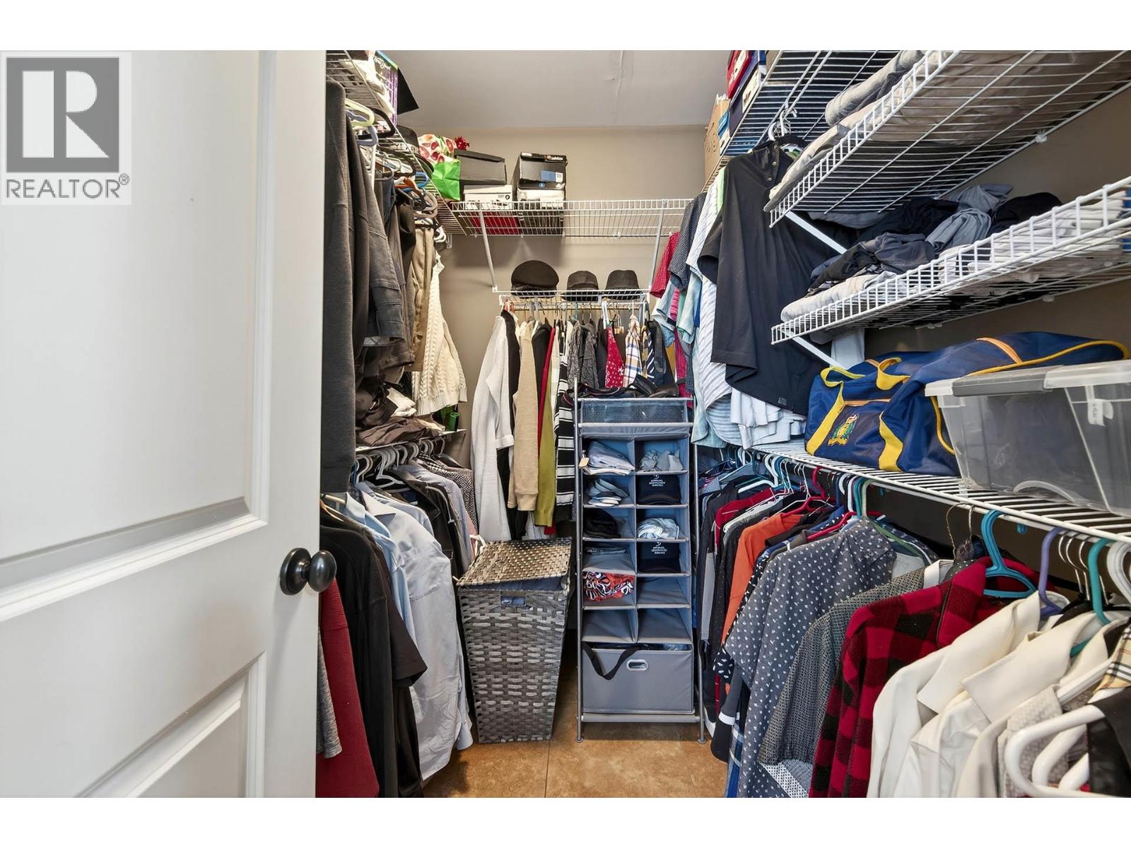 2935 CHEAKAMUS PLACE - 32