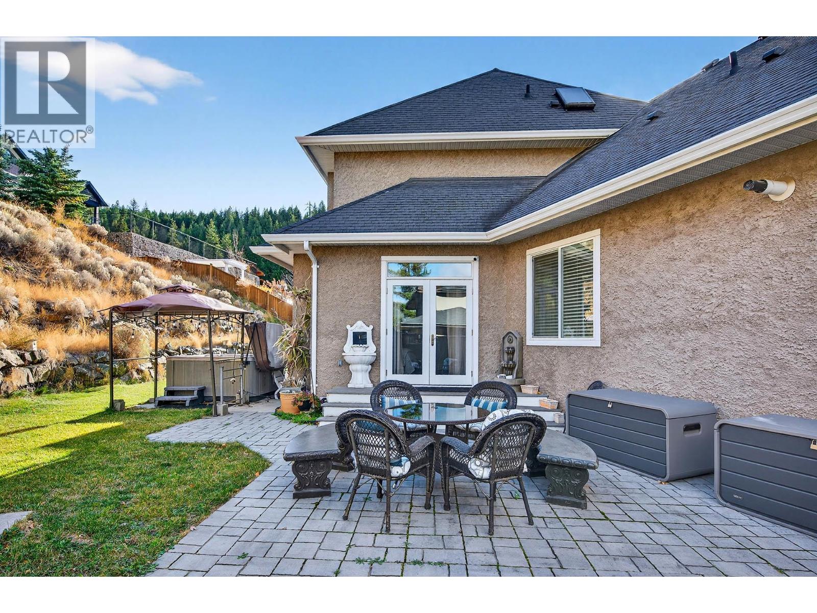 2935 CHEAKAMUS PLACE - 35