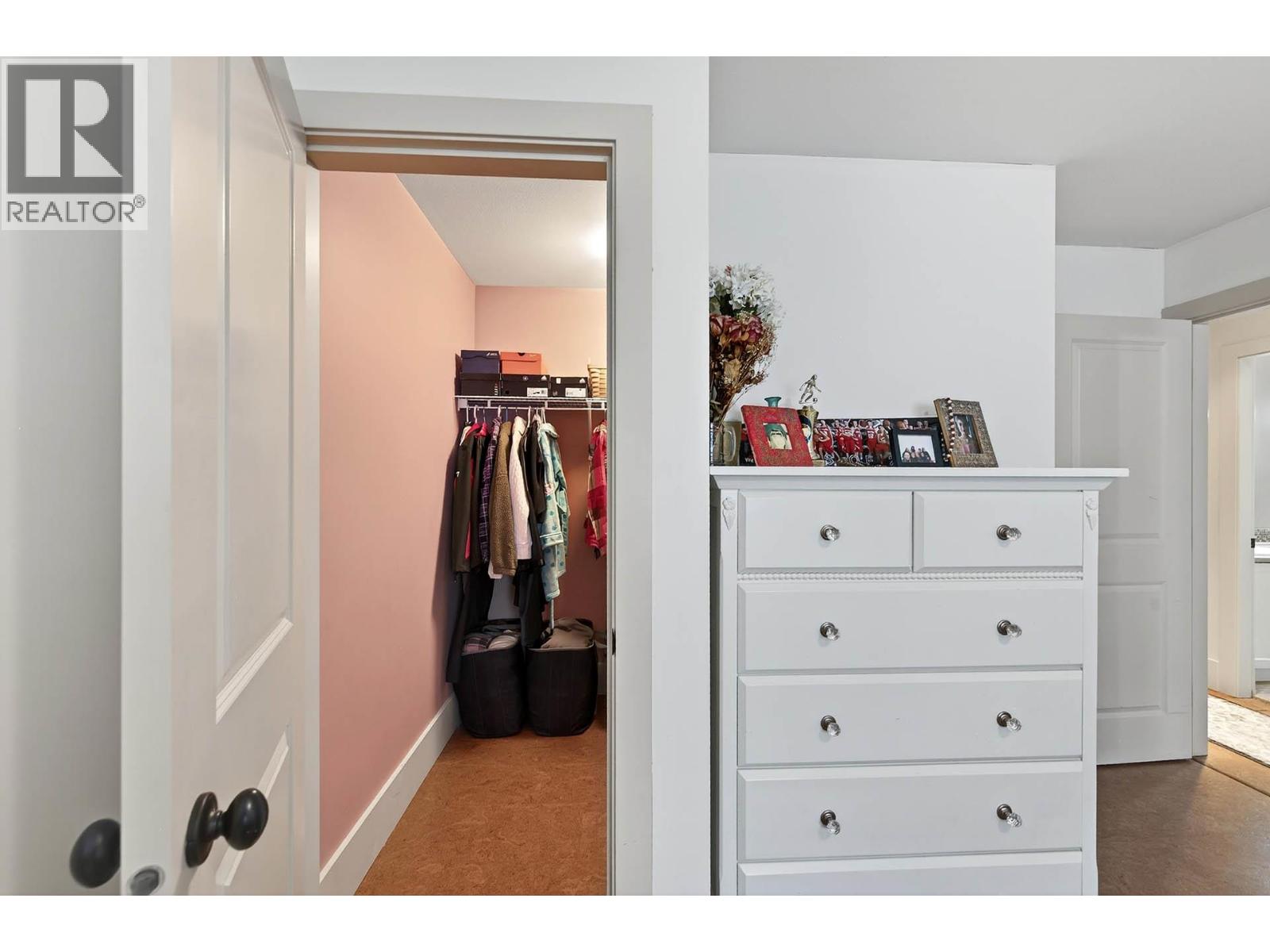 2935 CHEAKAMUS PLACE - 46