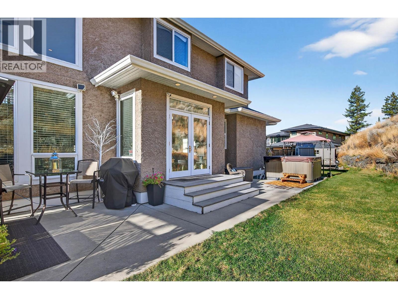 2935 CHEAKAMUS PLACE - 38