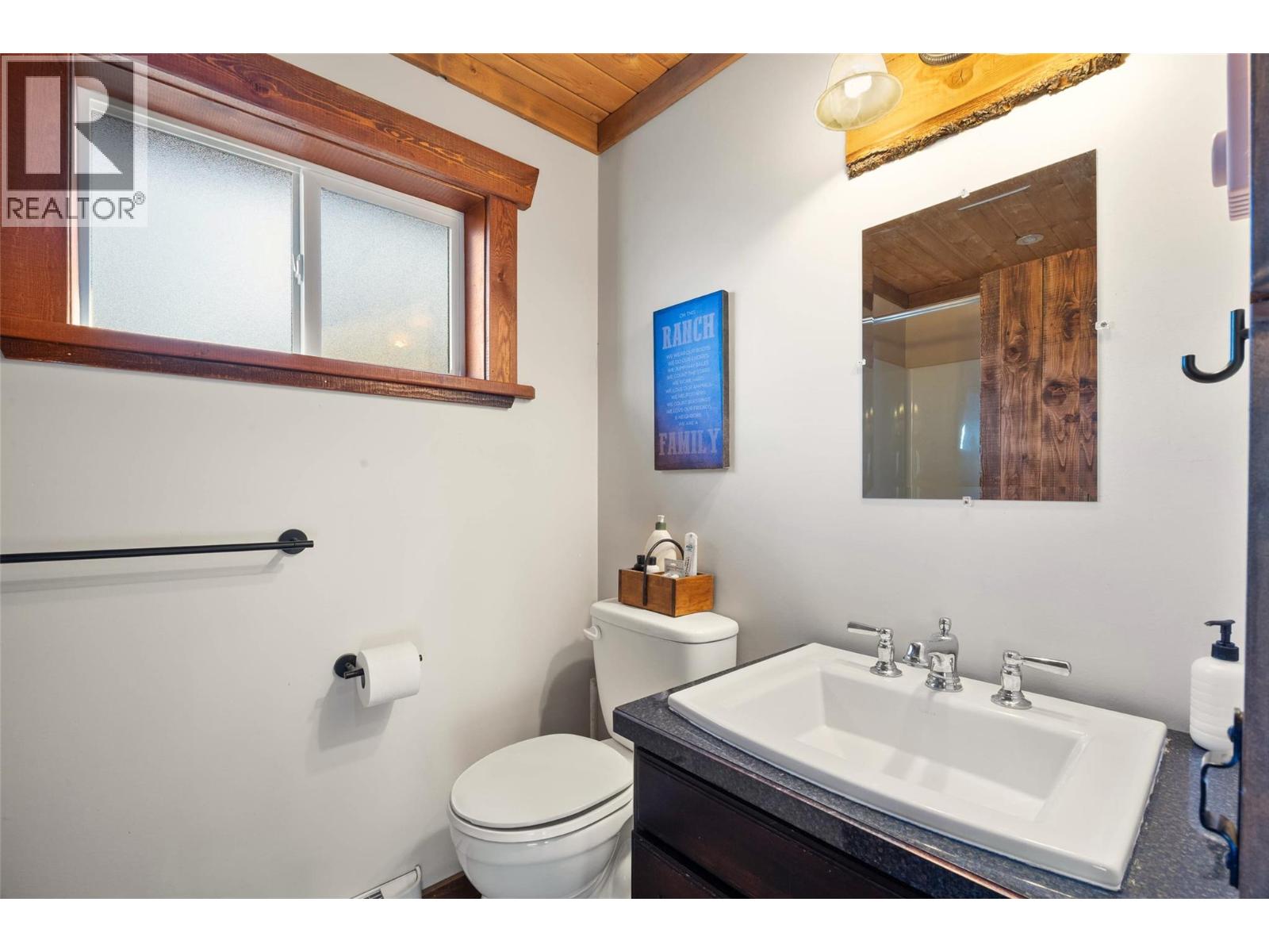  281 Lindley Creek Road, Merritt