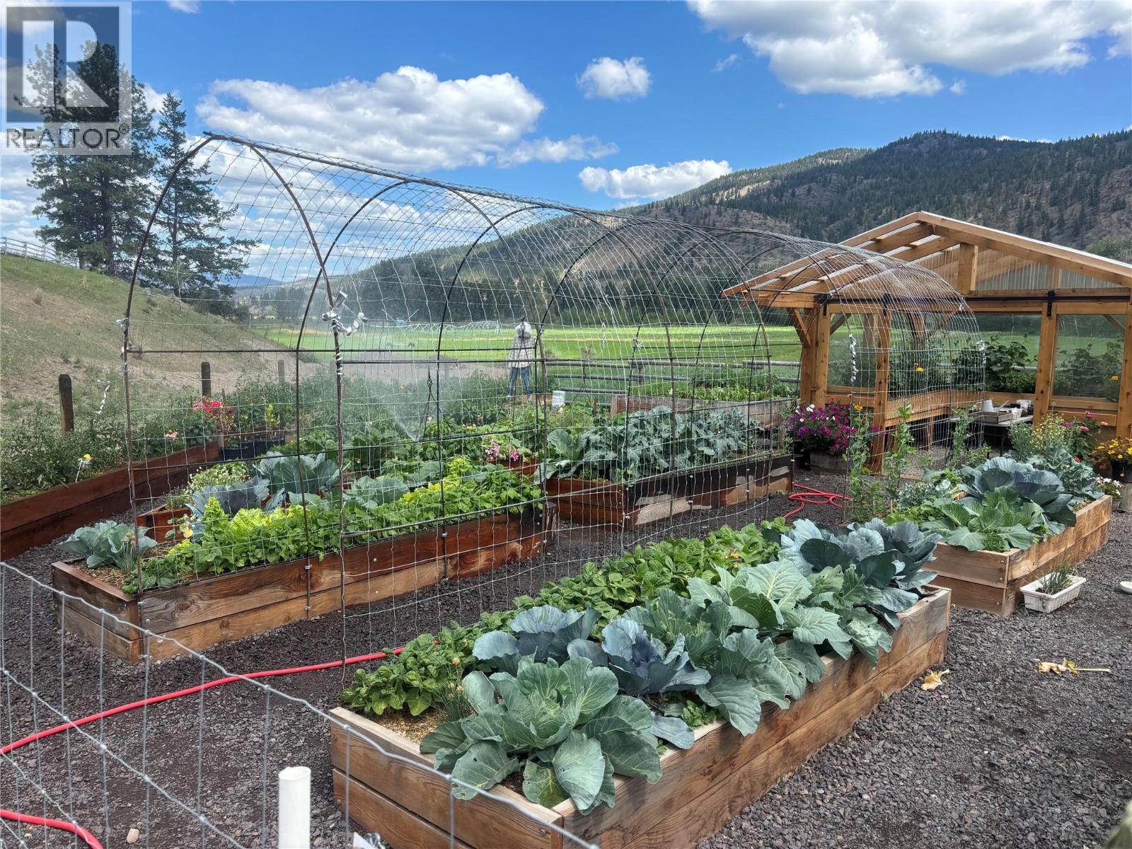  281 Lindley Creek Road, Merritt