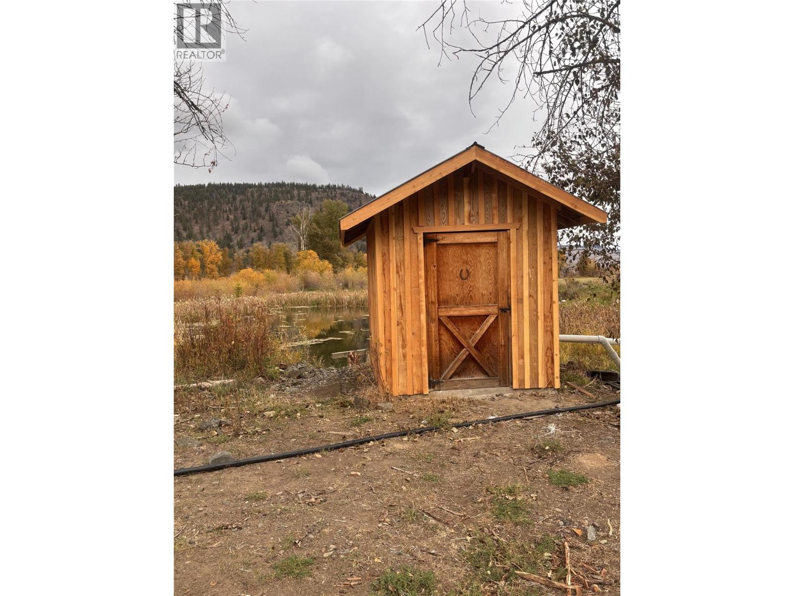  281 Lindley Creek Road, Merritt