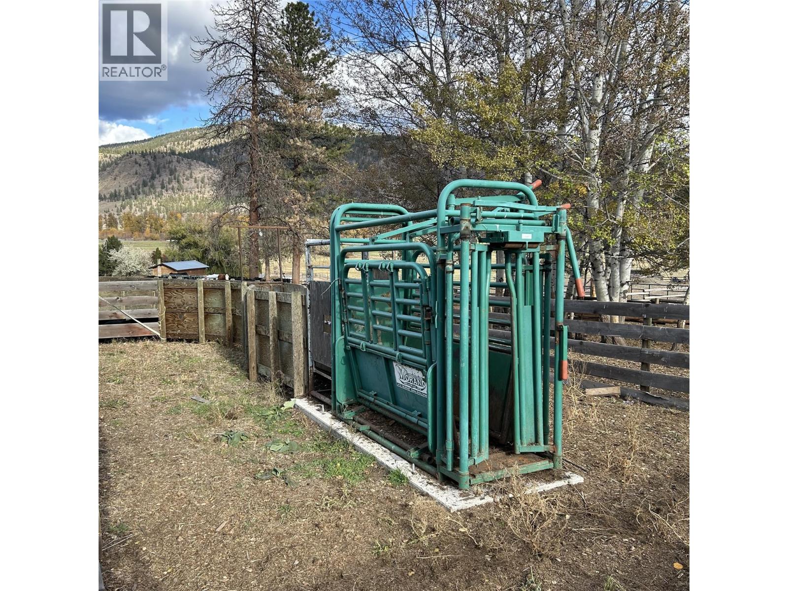  281 Lindley Creek Road, Merritt