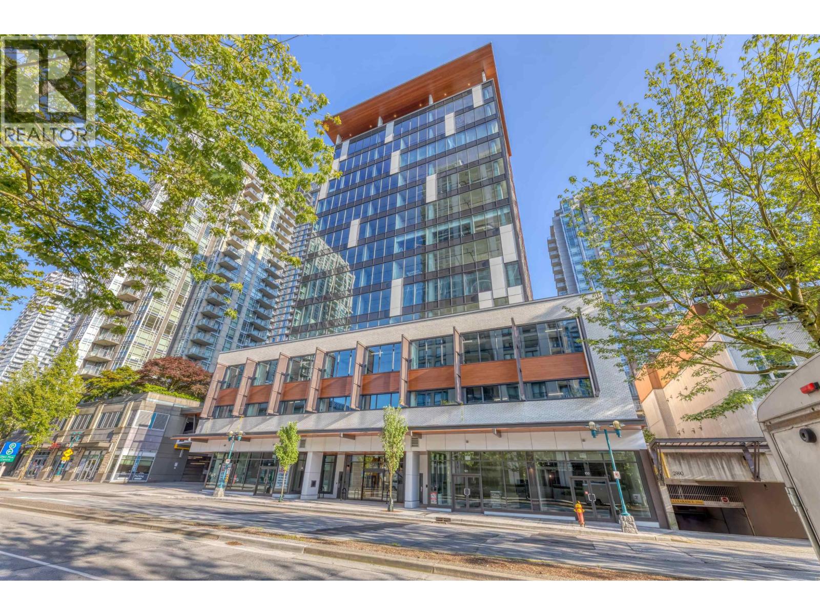 1105 2992 GLEN DRIVE, Coquitlam