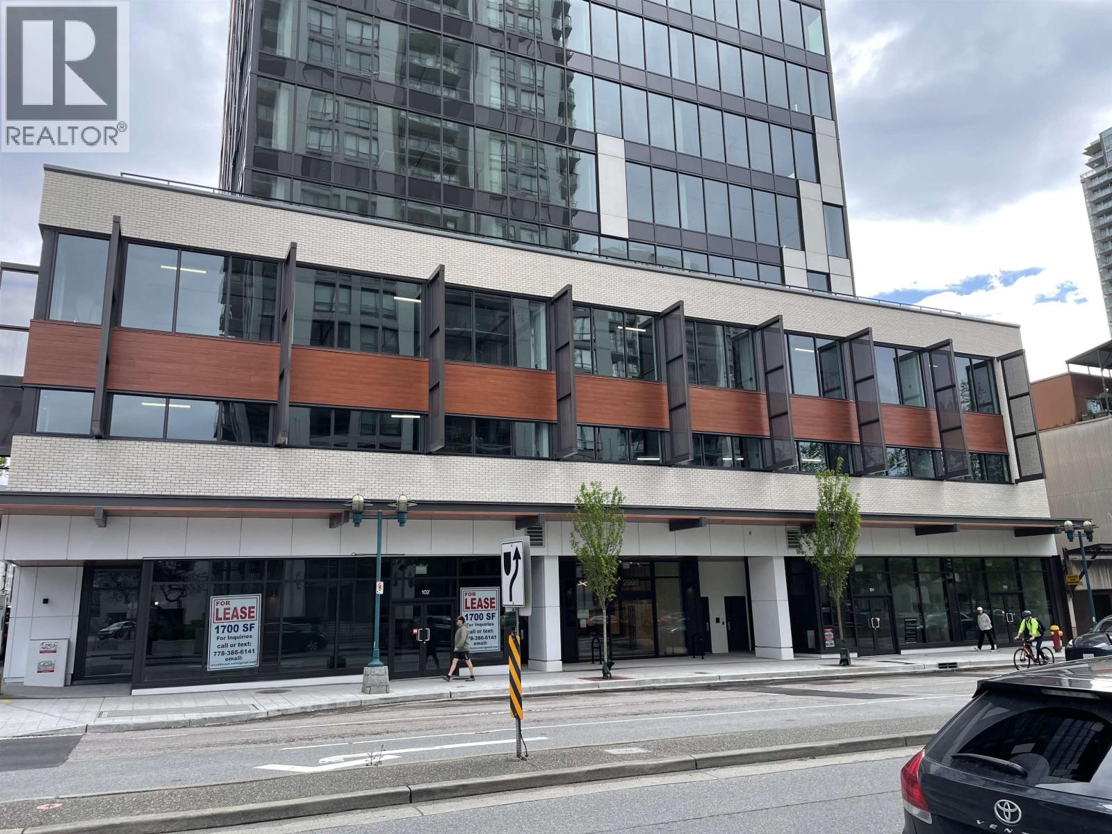 1105 2992 GLEN DRIVE, Coquitlam