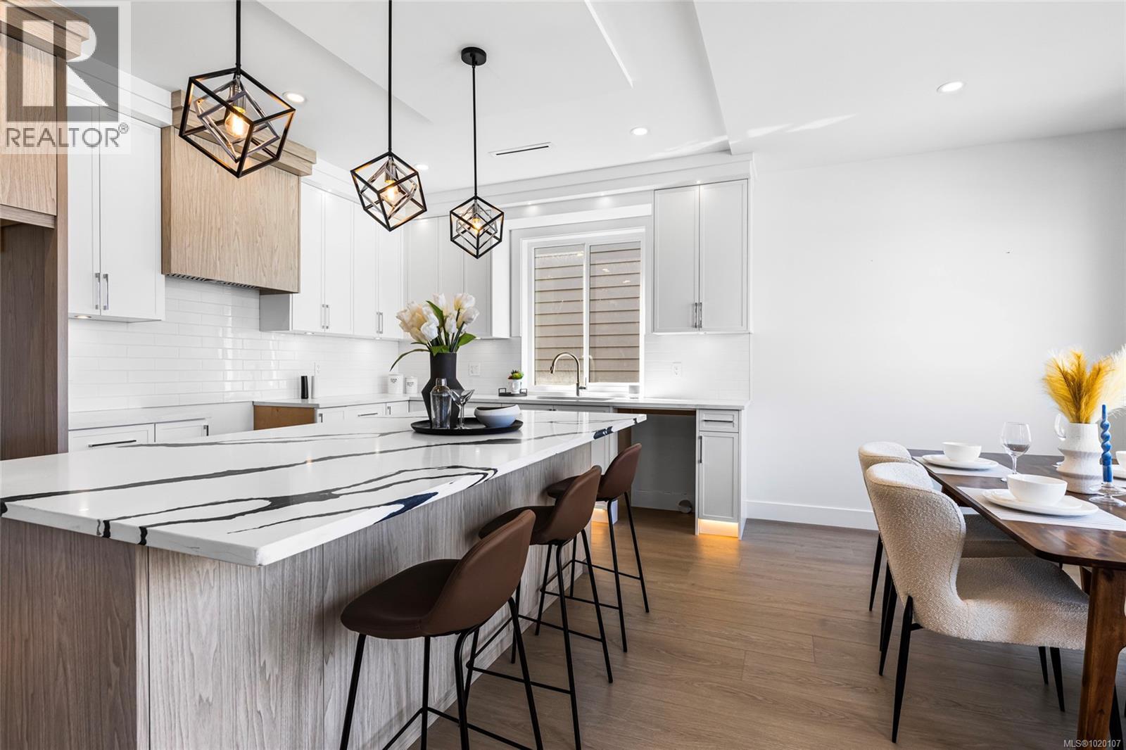 772 Plover Crt, Langford