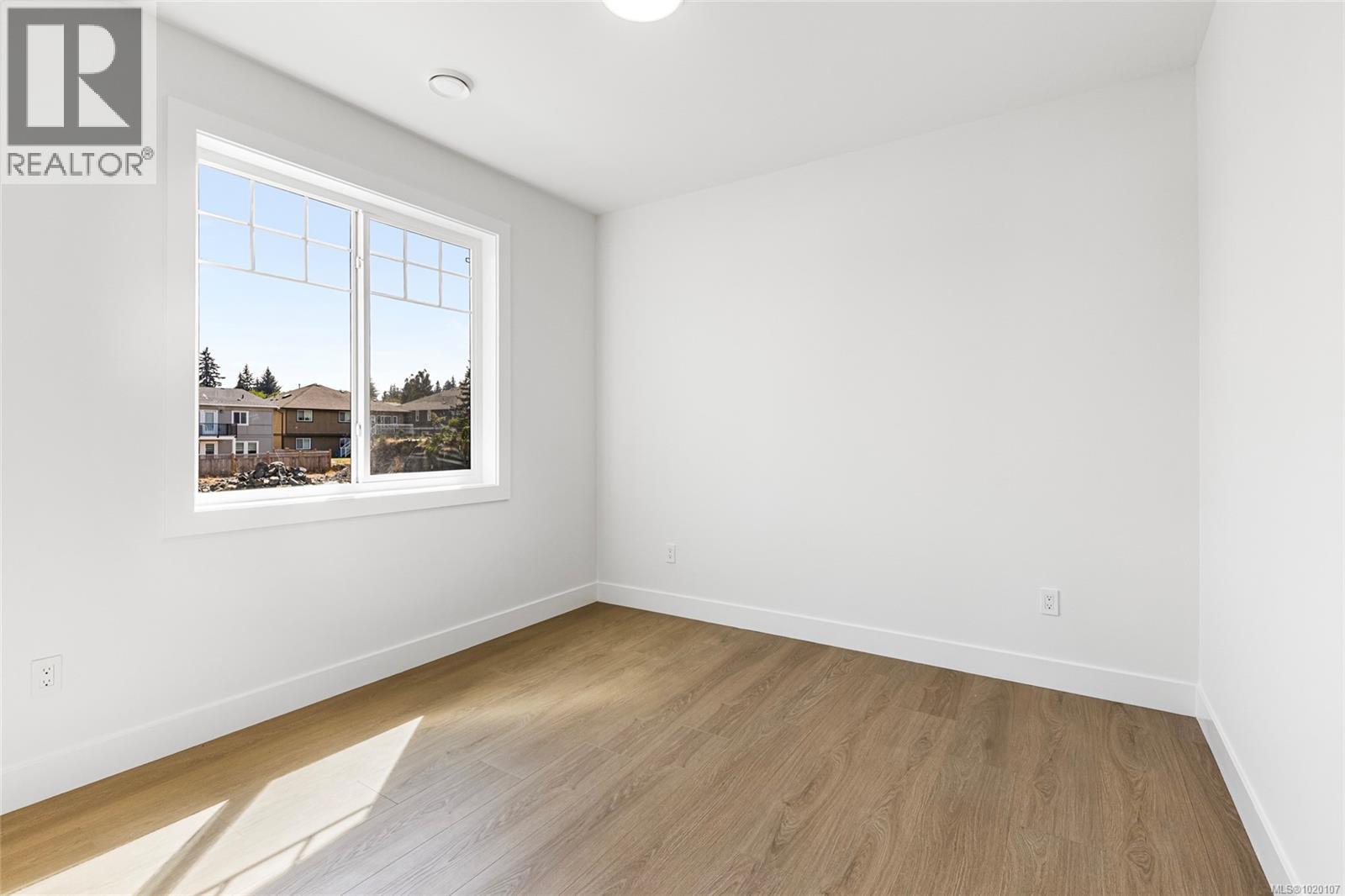 772 Plover Crt, Langford