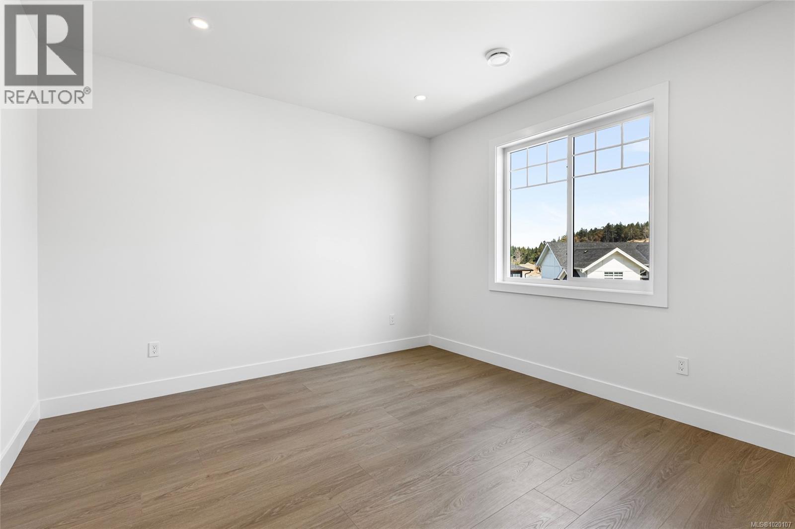 772 Plover Crt, Langford