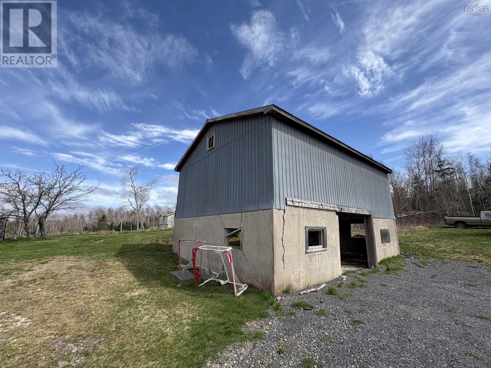 Property 33 of 40 of 10250 Highway 4