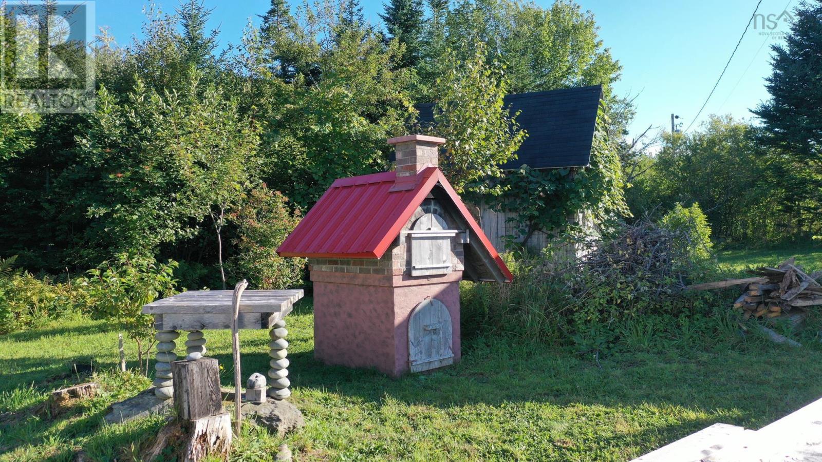 Property 38 of 44 of 93 Sperry Road