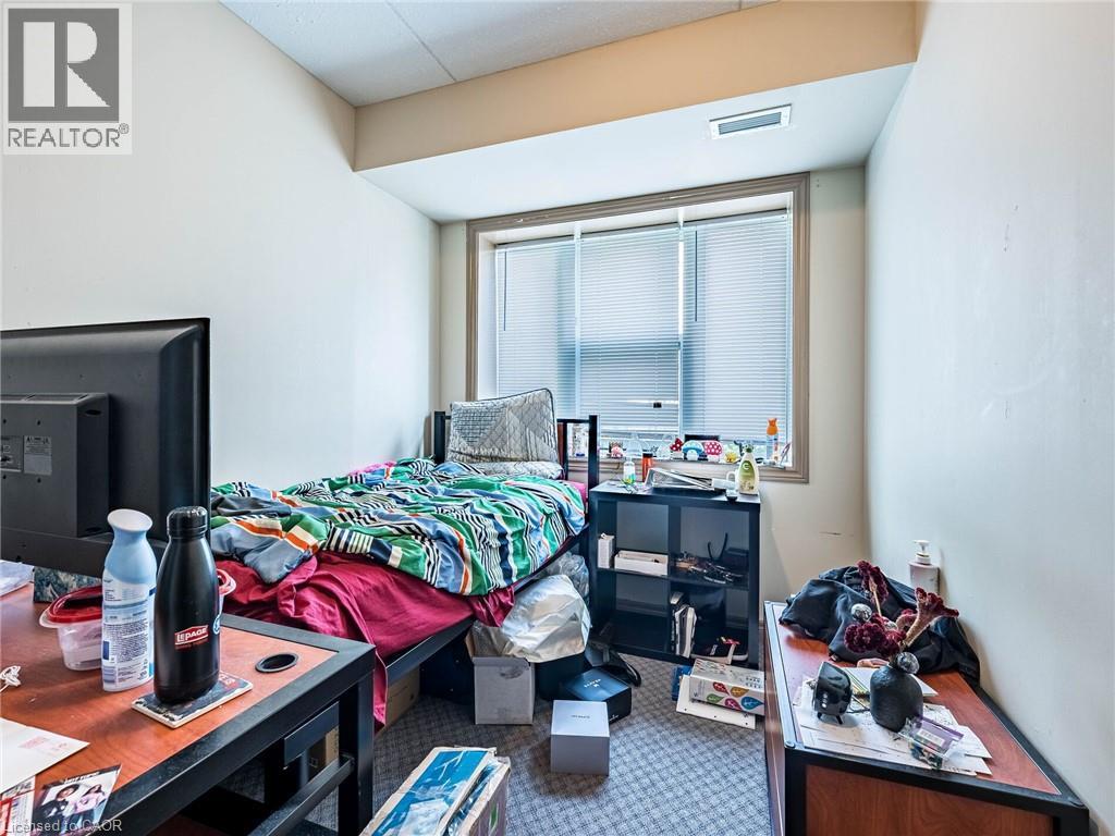 #206 251 LESTER STREET - 20