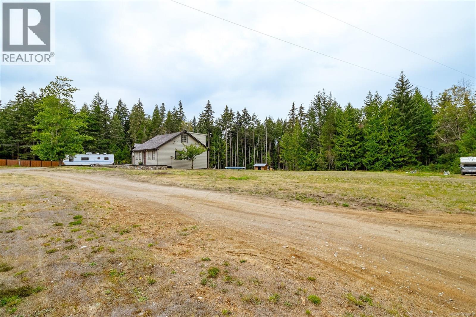 285 Polegate Rd, Qualicum Beach