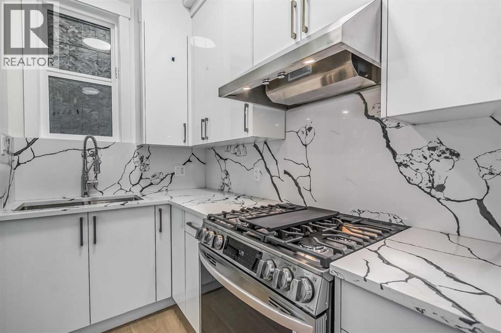 Single Family House for Sale in   Avenue NE Winston Heights/Mountview Calgary 