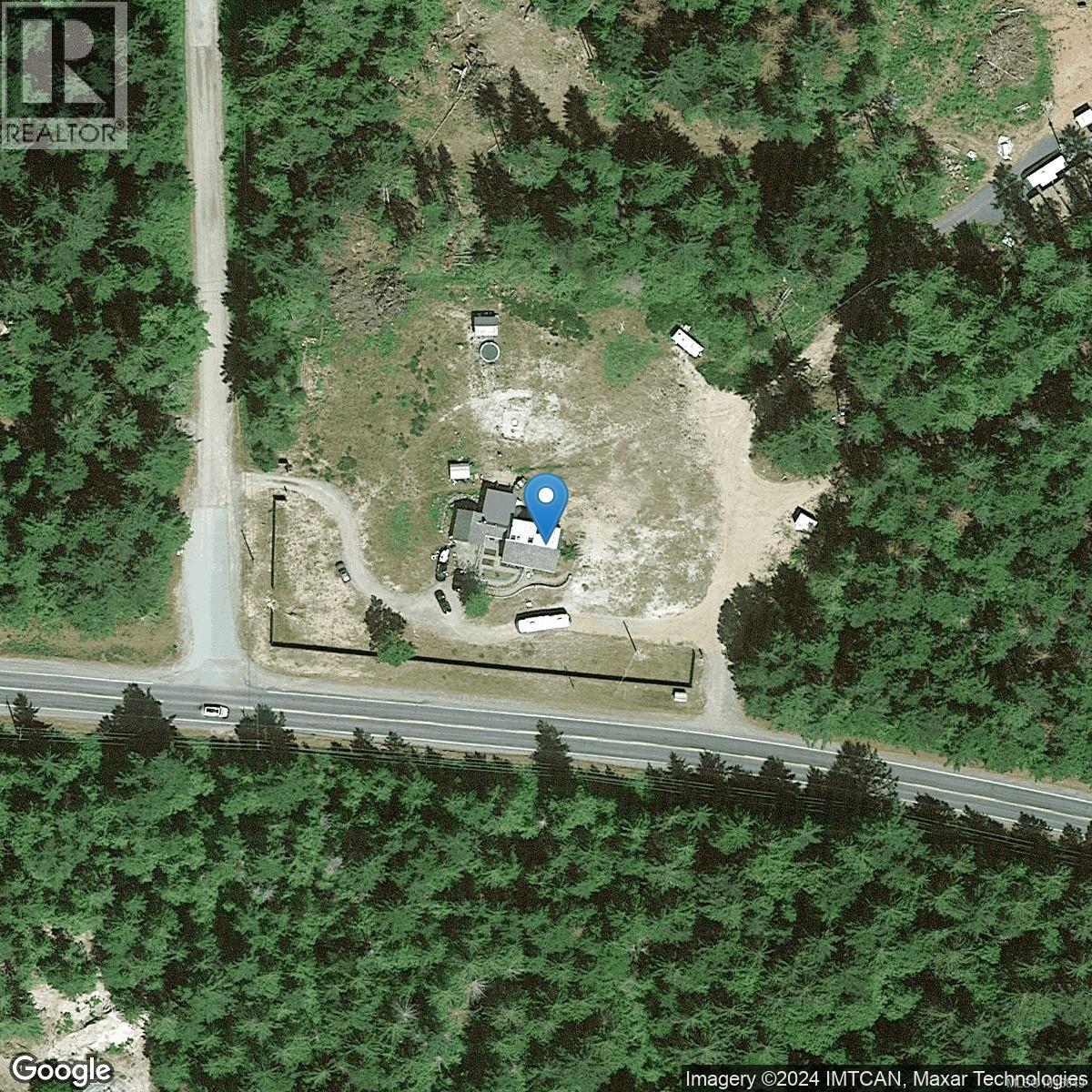 285 Polegate Rd, Qualicum Beach