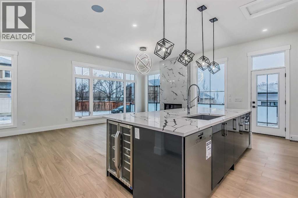 Single Family House for Sale in   Avenue NE Winston Heights/Mountview Calgary 