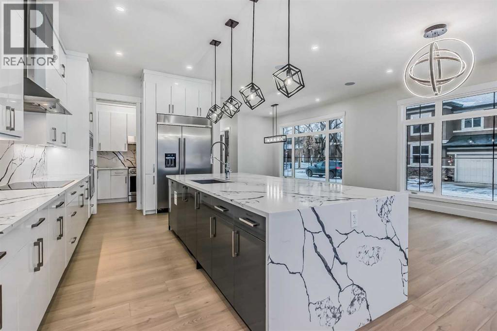 Single Family House for Sale in   Avenue NE Winston Heights/Mountview Calgary 