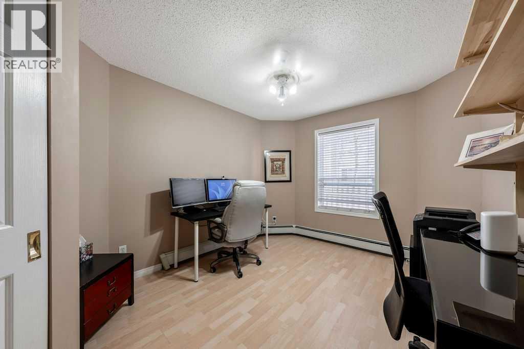 Single Family House for Sale in   Shawville Way SE Shawnessy Calgary 
