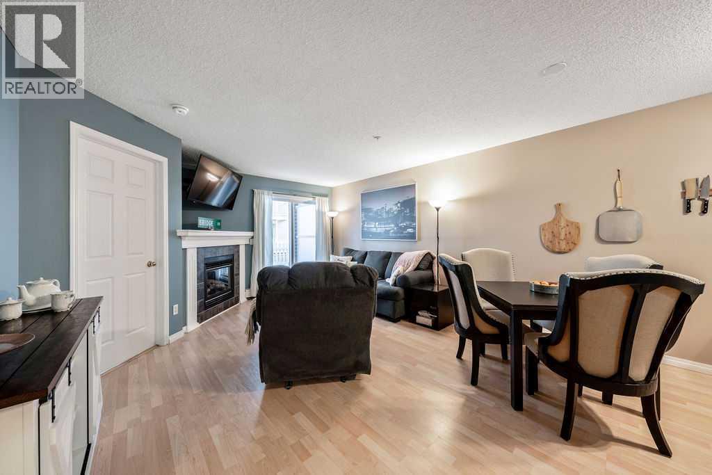 Single Family House for Sale in   Shawville Way SE Shawnessy Calgary 