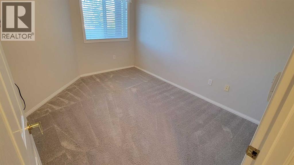 Single Family House for Sale in   Simcoe Boulevard SW Signal Hill Calgary 