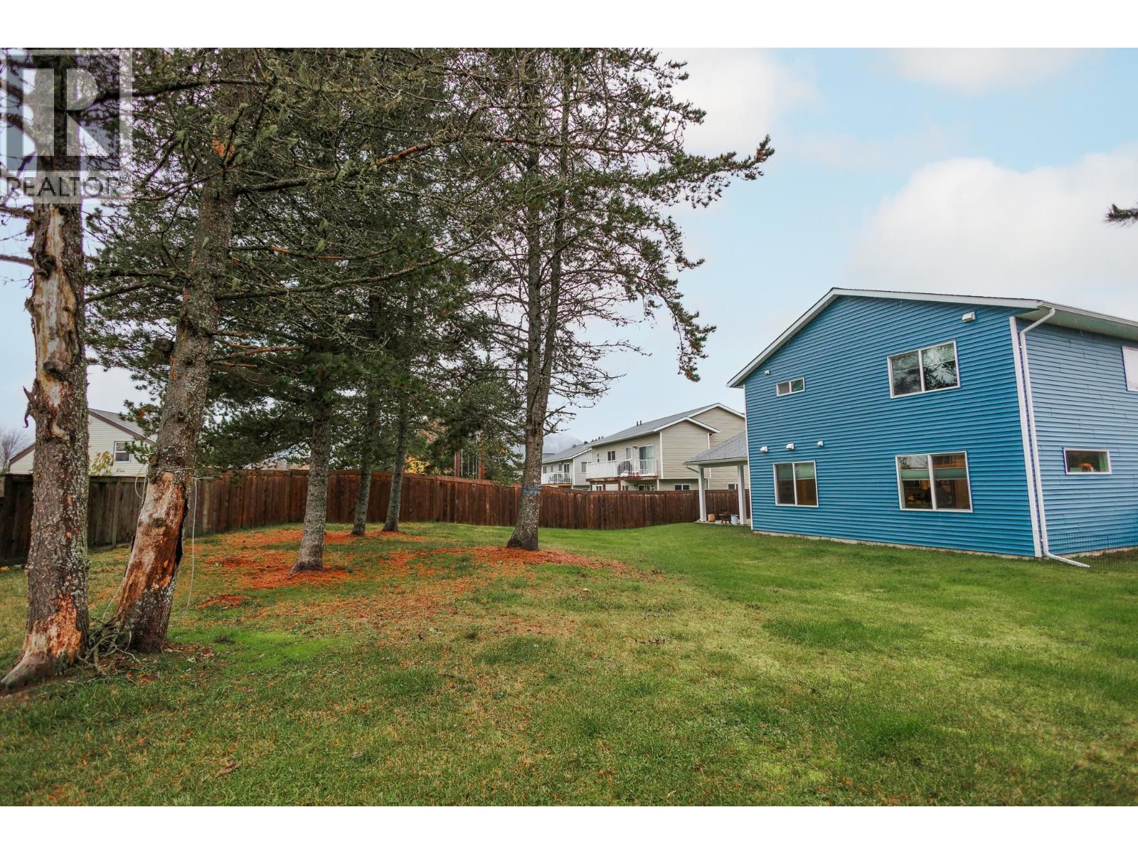 5223 SMITH AVENUE - 31