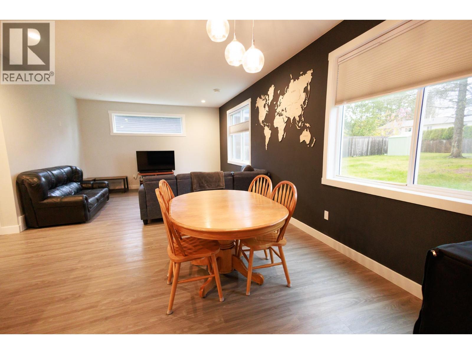 5223 SMITH AVENUE - 7