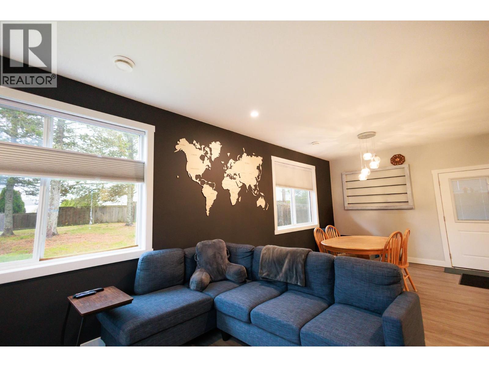 5223 SMITH AVENUE - 9