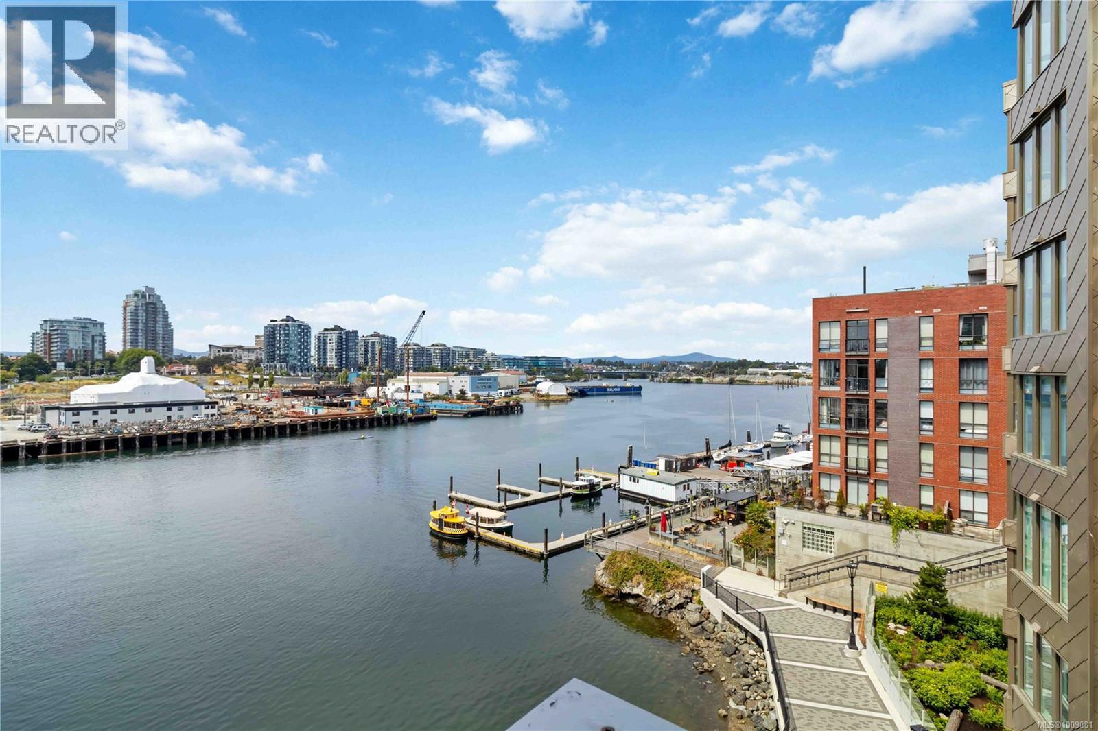 312B 456 Pandora Avenue, Victoria