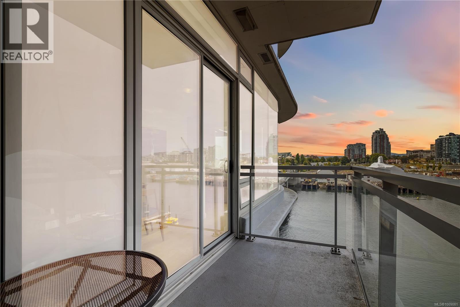 312B 456 Pandora Avenue, Victoria