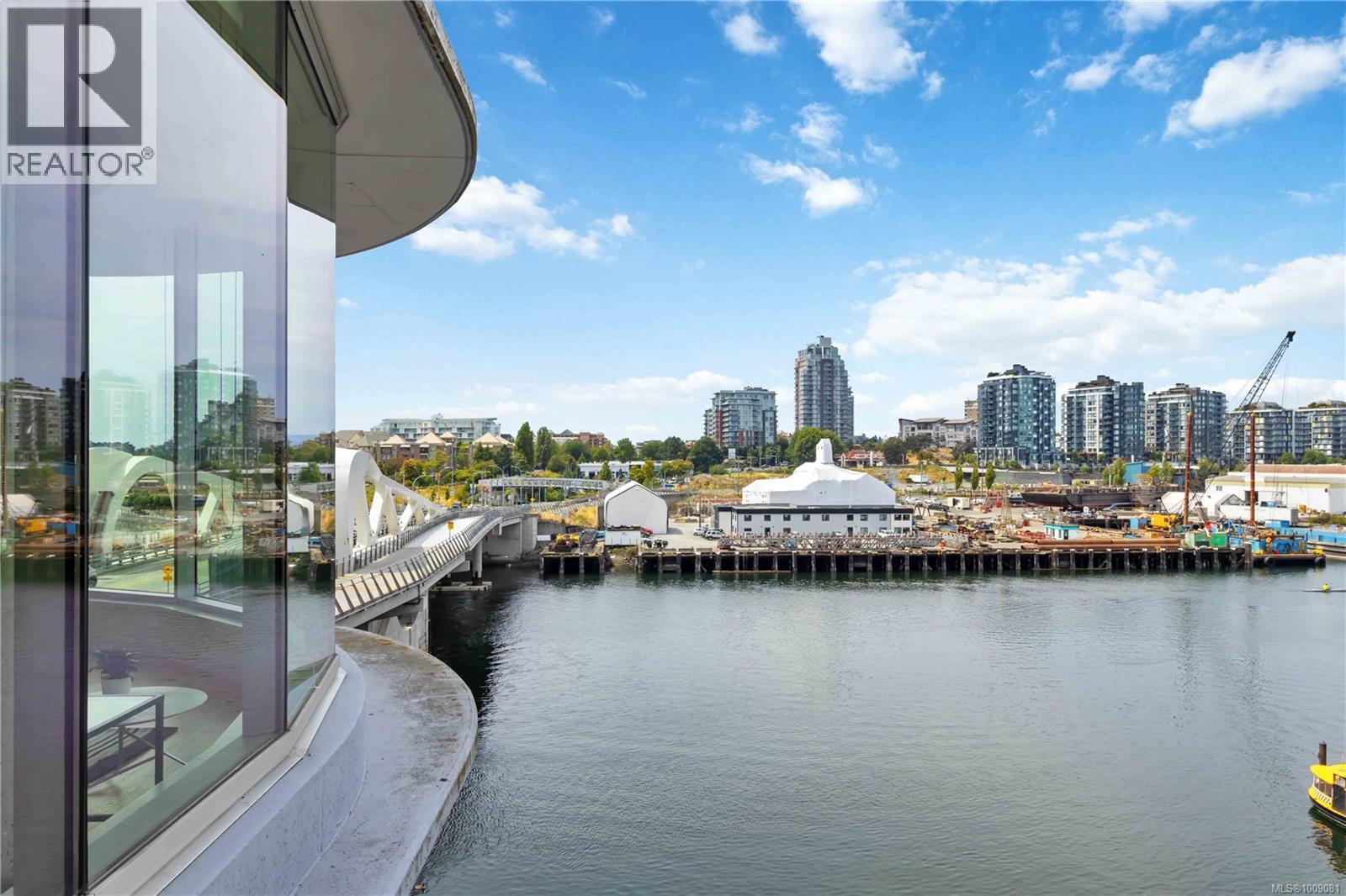 312B 456 Pandora Avenue, Victoria