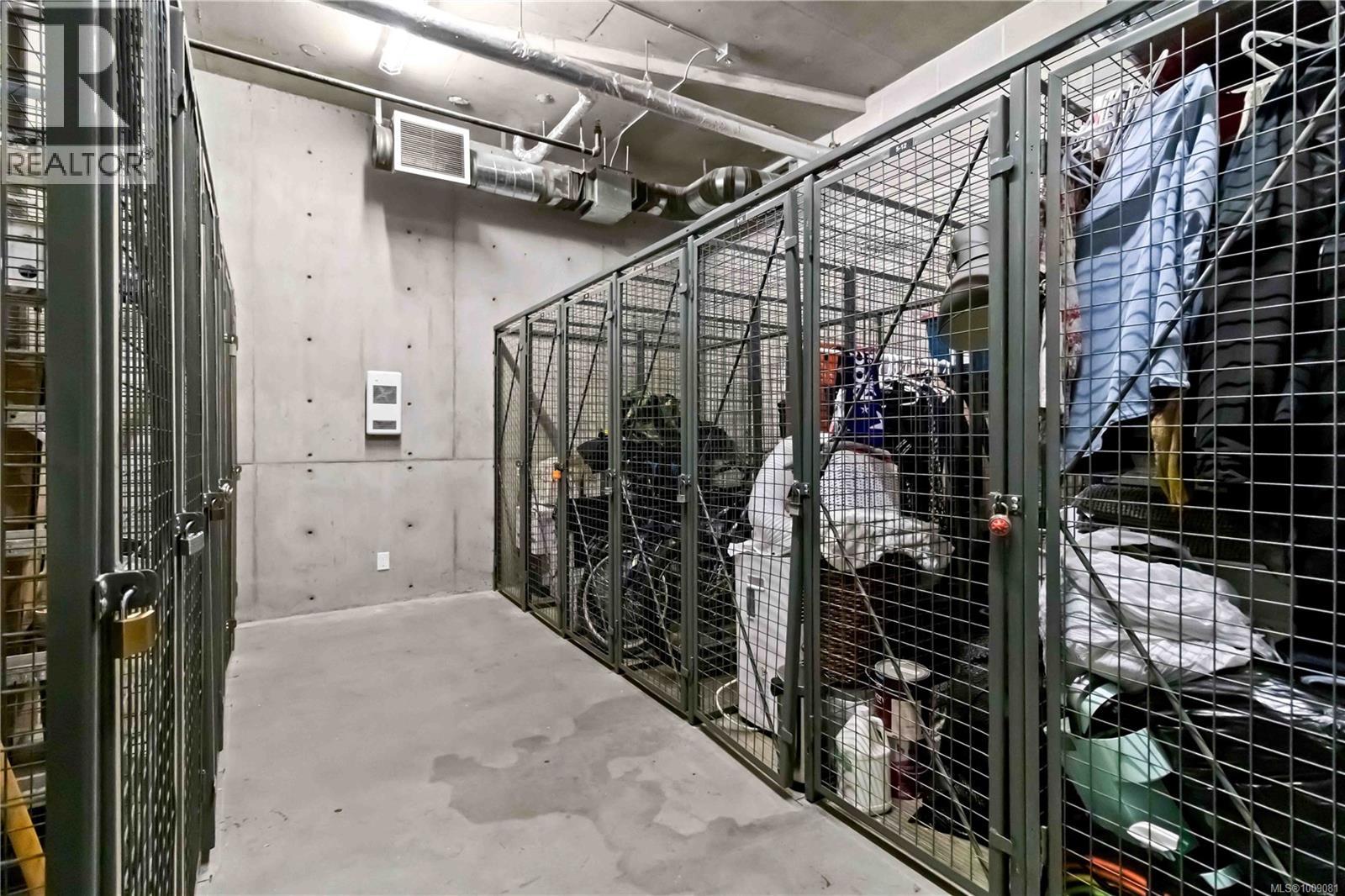 312B 456 Pandora Avenue, Victoria