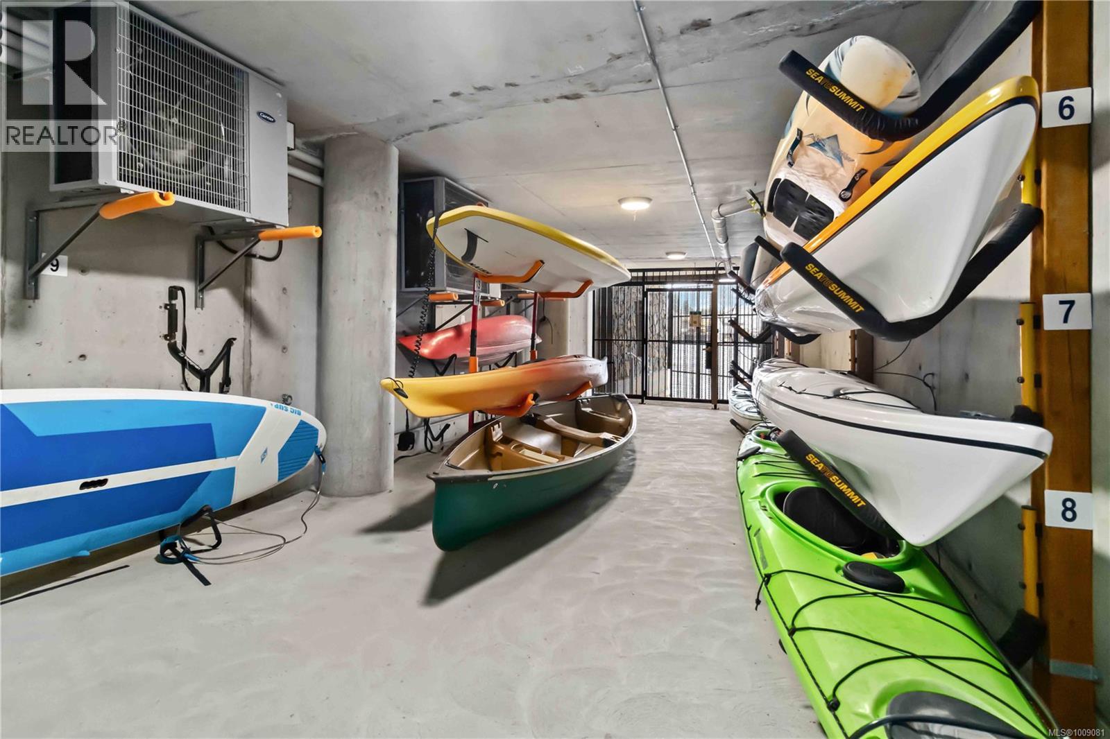 312B 456 Pandora Avenue, Victoria