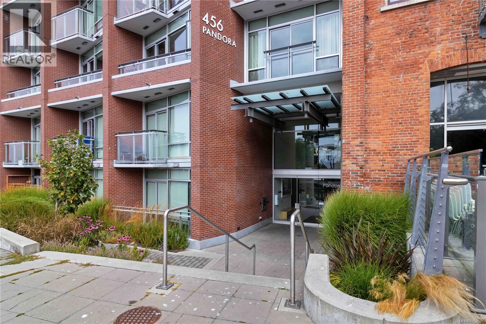 312B 456 Pandora Avenue, Victoria