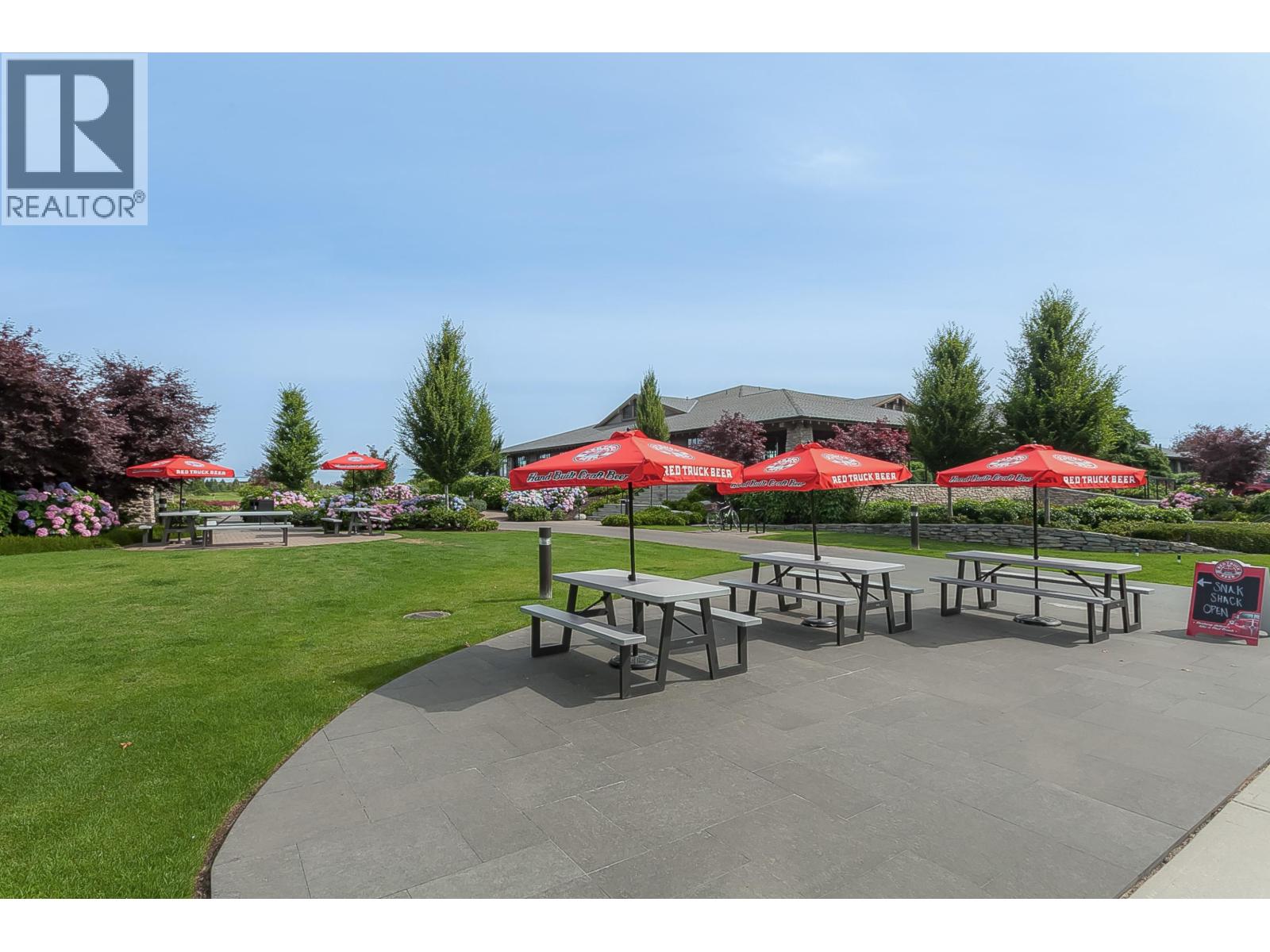 #101-5099 SPRINGS Boulevard, Tsawwassen