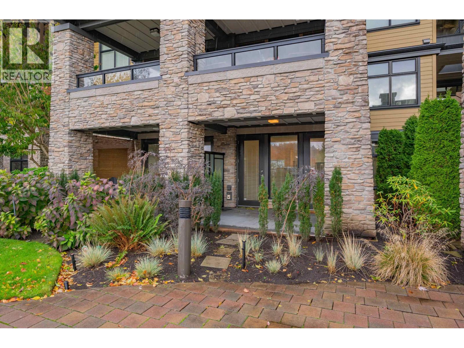 #101-5099 SPRINGS Boulevard, Tsawwassen