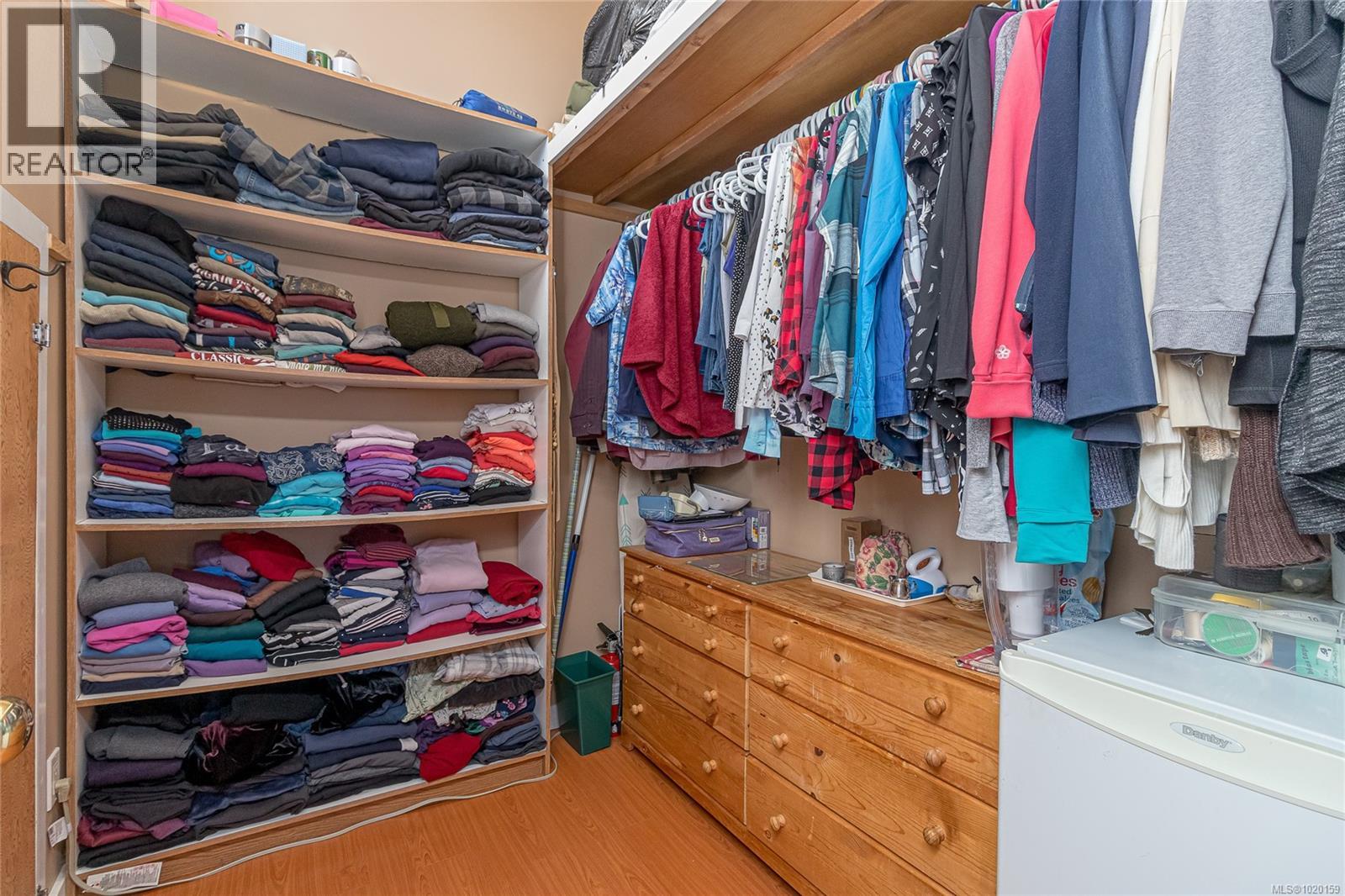 3243 Cook St, Chemainus