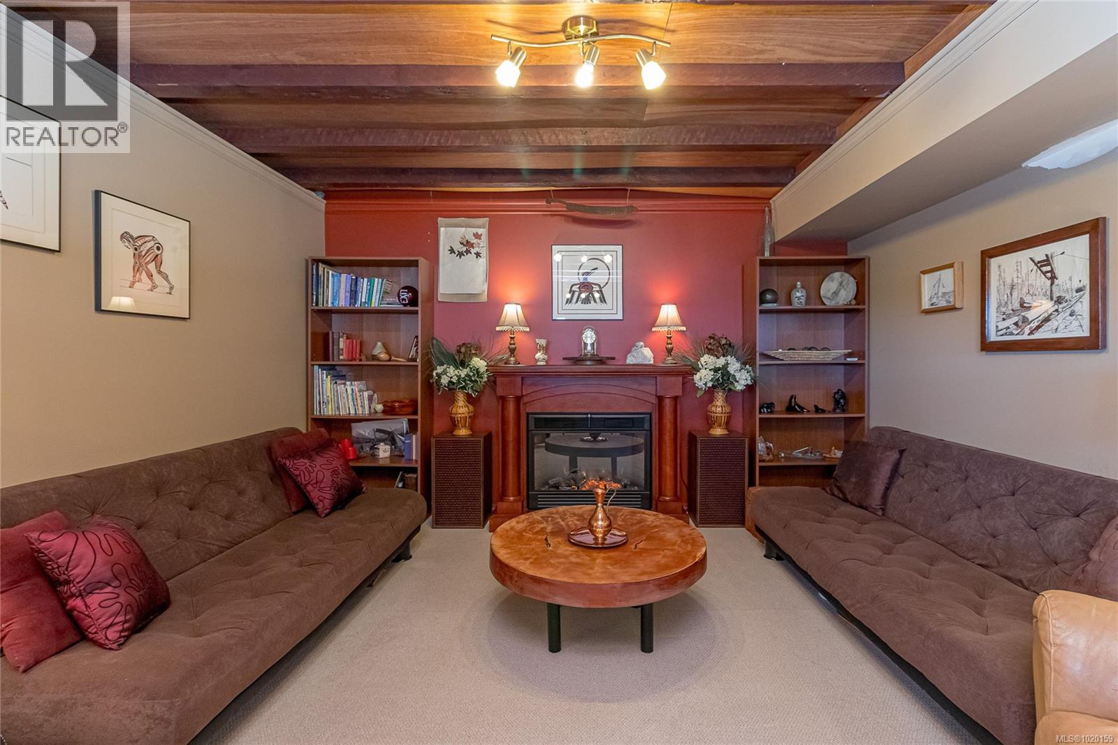 3243 Cook St, Chemainus