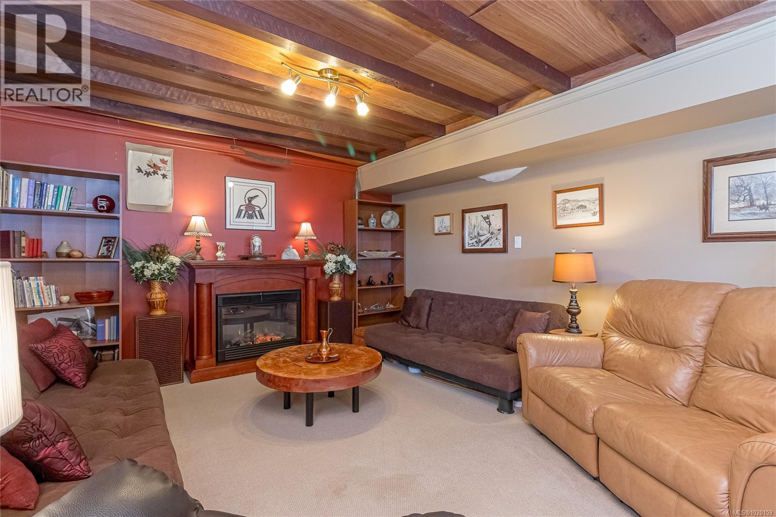 3243 Cook St, Chemainus