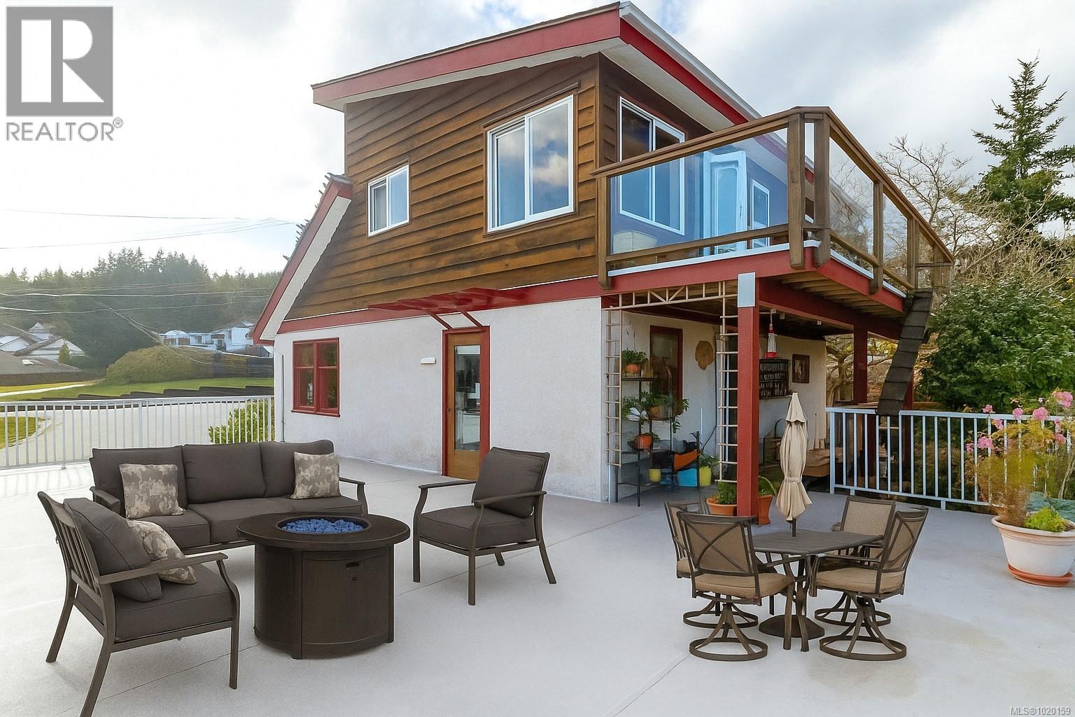 3243 Cook St, Chemainus