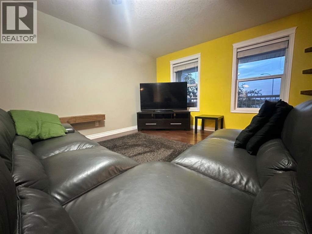 221 Callen Drive, Fort McMurray