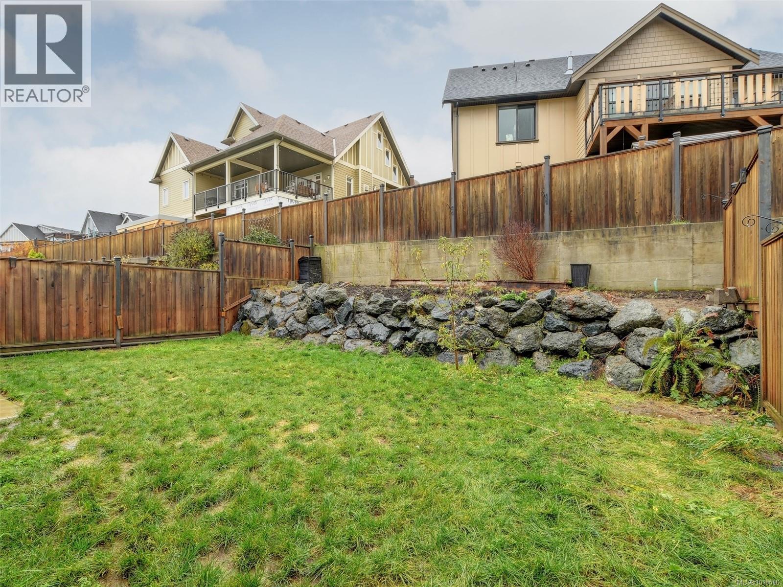 6516 Arranwood Dr, Sooke